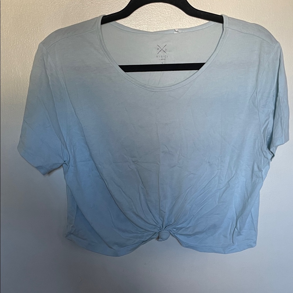 Pac Sun Women's Light Blue Knot Front Top cropped. Large. Nice condition.